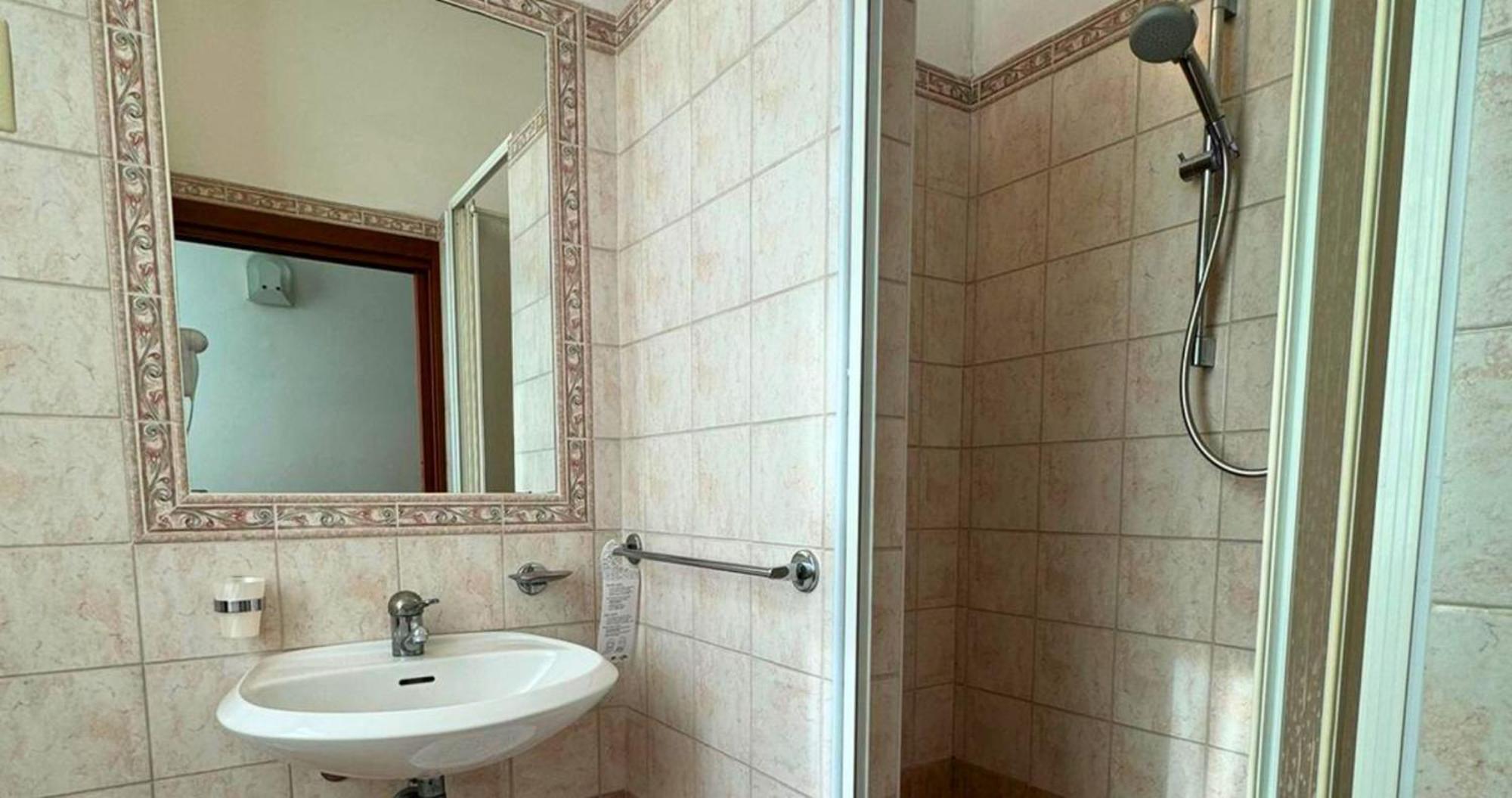 רימיני Hotel Caruso מראה חיצוני תמונה