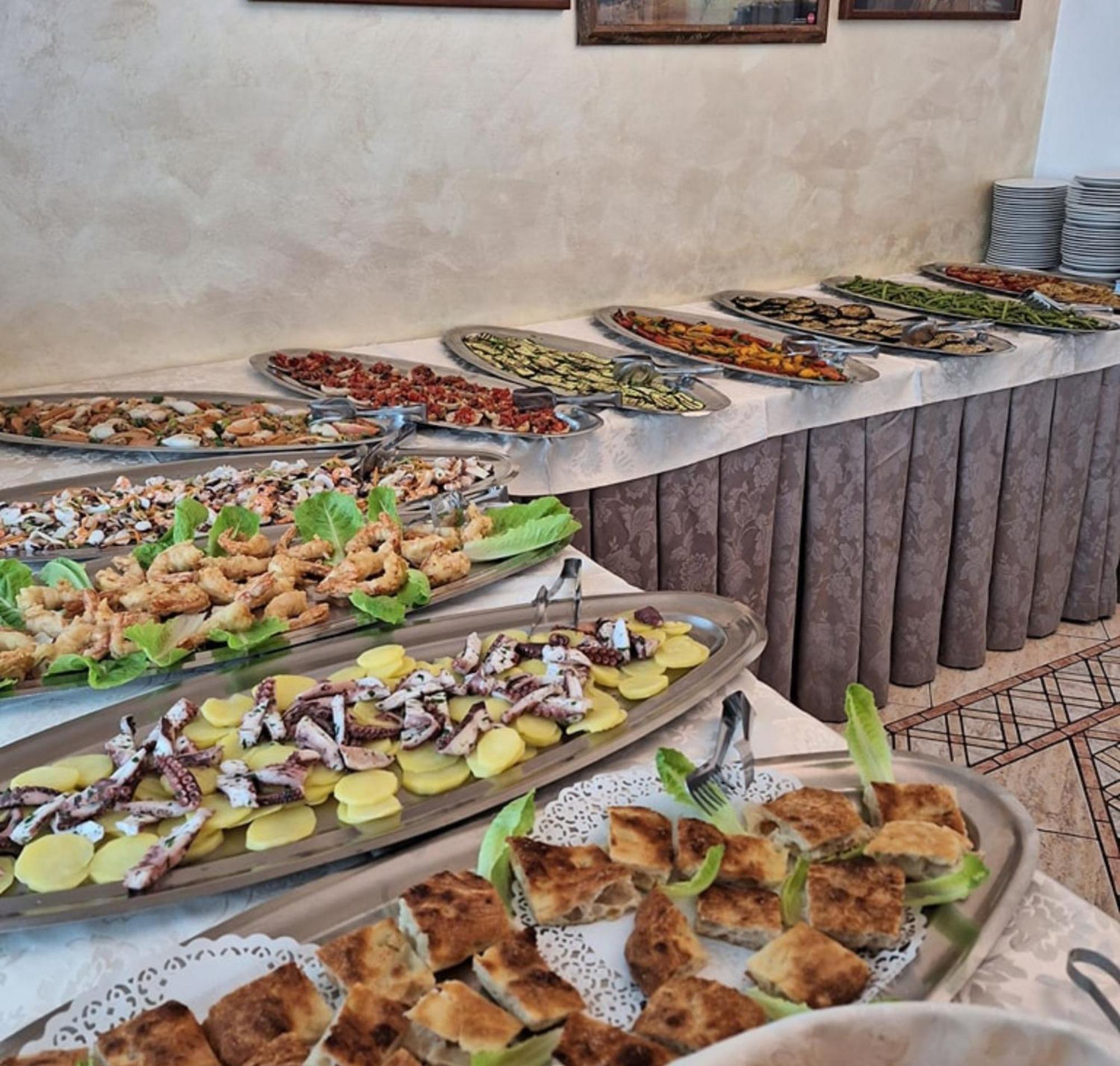 רימיני Hotel Caruso מראה חיצוני תמונה